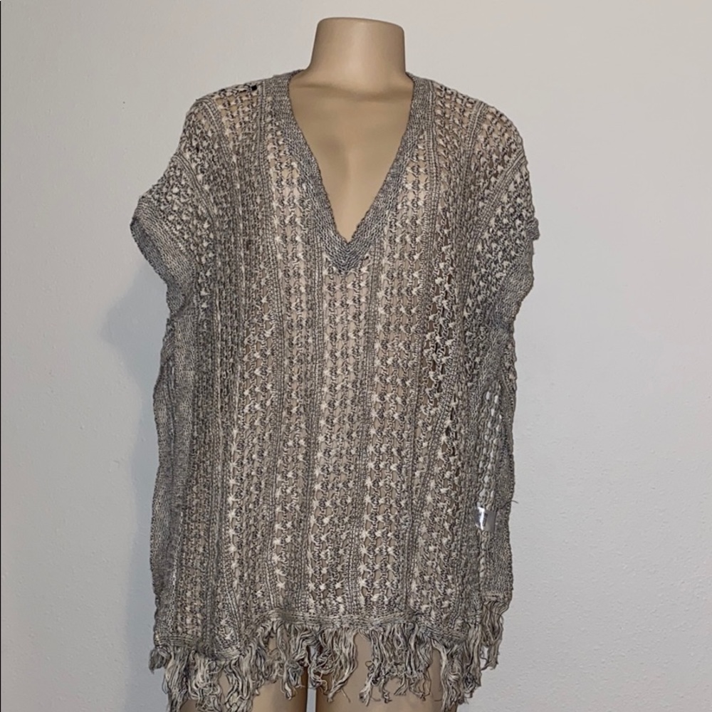 NWOT Knitted CoverUp